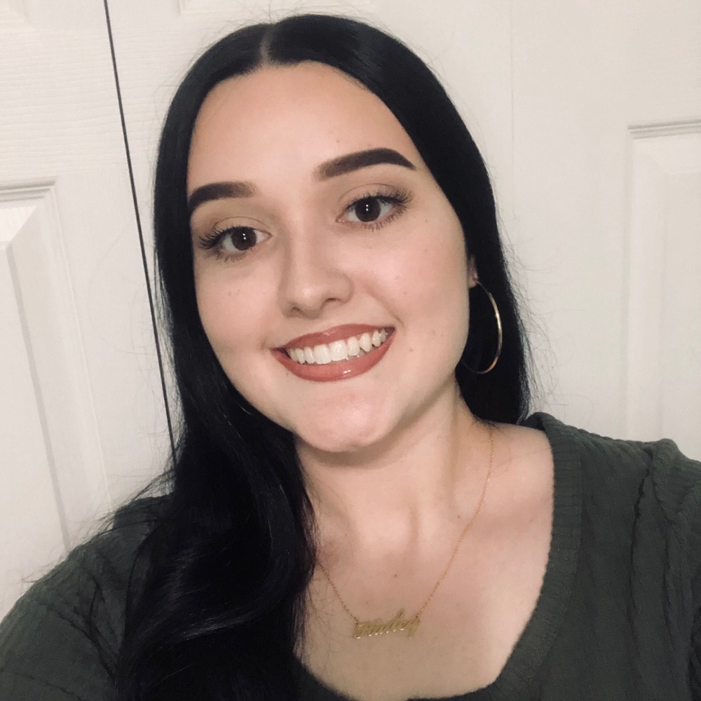 Meet your Posher, Hailey